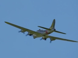 Freundschaftsfliegen 2025 (Foto: Wolfgang Müller)