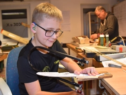 SE-1 Tammo erstellt das Mittelsegment des Rumps.