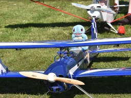 Kuscheltierfliegen 2025